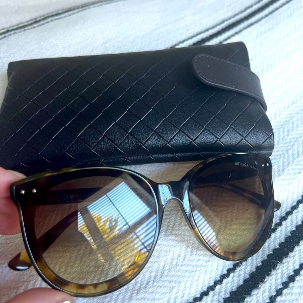 Bottega Veneta Sunglasses Women’s